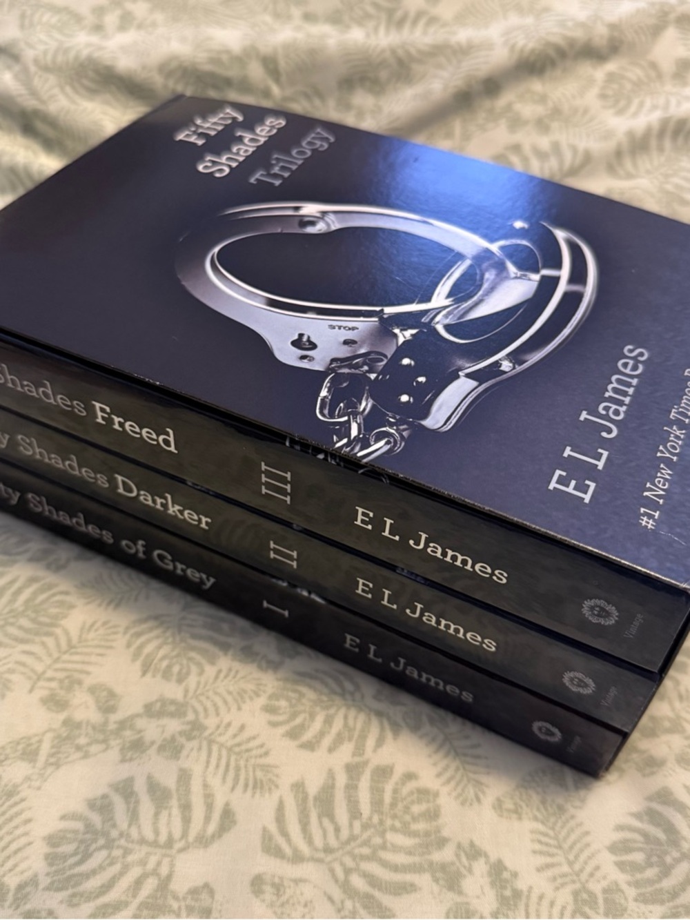 EL James Fifty Shades Trilogy Boxed Set of 3 Adult Reading Set Great condition